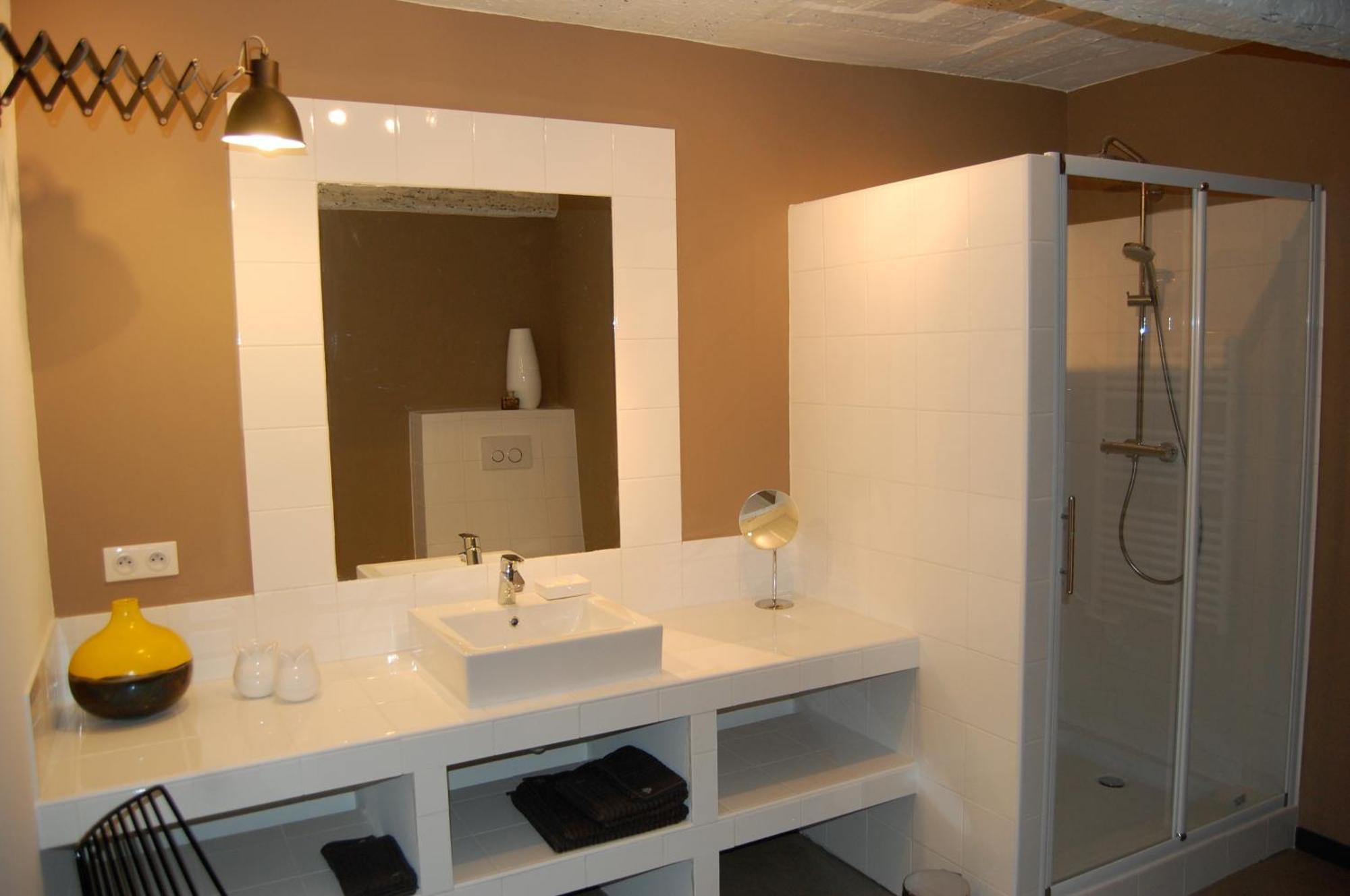 Le 2 Hotel Ванс Екстериор снимка
